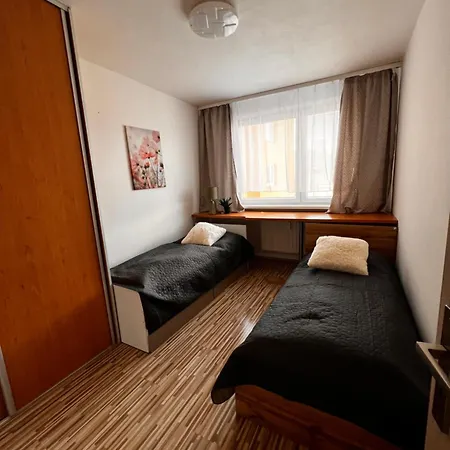 širšie Centrum Kocka *
